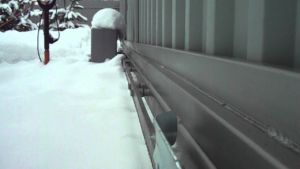 Влияние погодных условий на работу электрического доводчика ворот в зимнее время