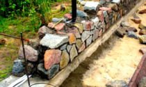 Забор из натурального камня: природного, дагестанского, речного, колотого, искусственного